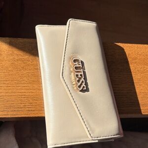 Guess Elegant Cream Clutch